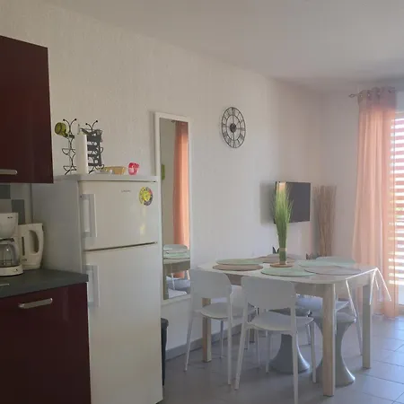 4-6 Personnes Avec Piscine Demeure De La Massane