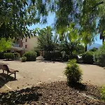 6 Personnes - Piscine - Terrasse - Parking&clim *