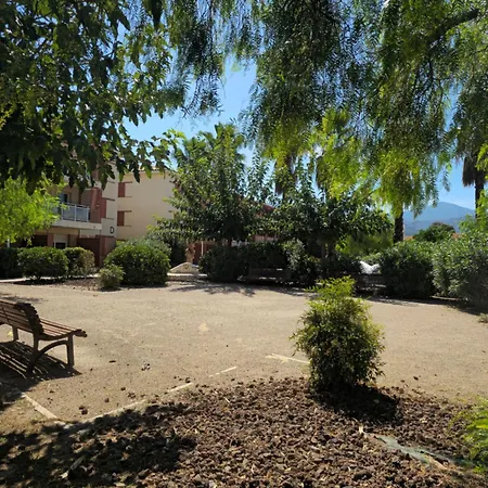 6 Personnes - Piscine - Terrasse - Parking & Clim *