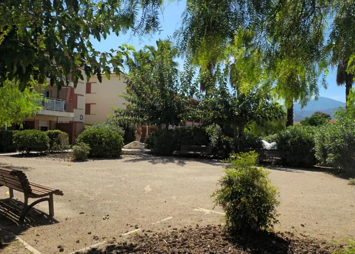 4-6 Personnes Avec Piscine Demeure De La Massane *